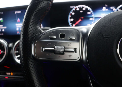 Mercedes-Benz EQB EQB 300 AMG Line 4Matic 4WD 5dr 40