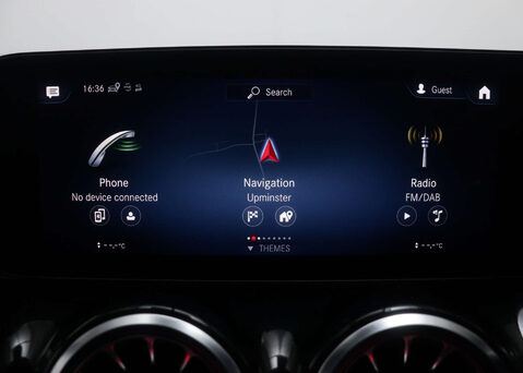 Mercedes-Benz EQB EQB 300 AMG Line 4Matic 4WD 5dr 32