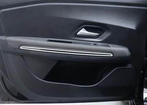 Dacia Jogger 1.0 Jogger Extreme SE TCe 5dr 39