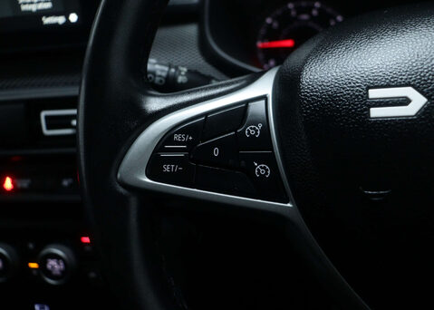 Dacia Jogger 1.0 Jogger Extreme SE TCe 5dr 28