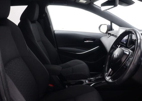 Suzuki Swace 1.8 Swace SZ-T HEV CVT 5dr 42