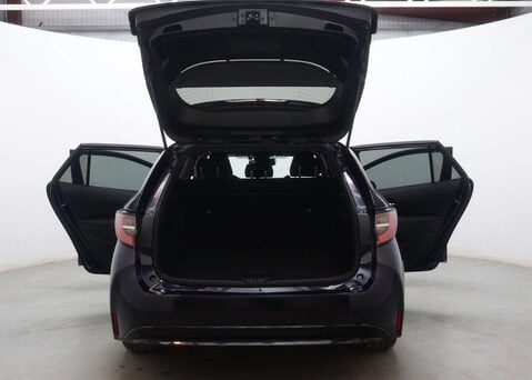 Suzuki Swace 1.8 Swace SZ-T HEV CVT 5dr 57