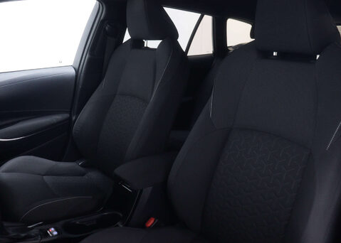 Suzuki Swace 1.8 Swace SZ-T HEV CVT 5dr 47