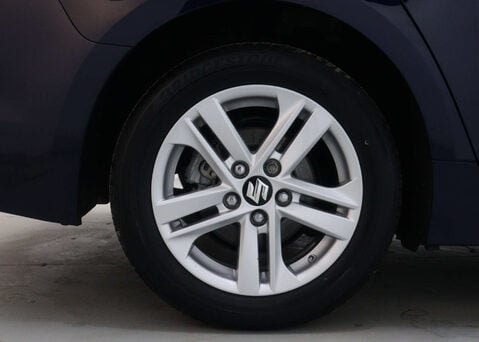 Suzuki Swace 1.8 Swace SZ-T HEV CVT 5dr 13