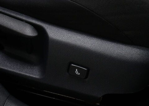 Suzuki Swace 1.8 Swace SZ-T HEV CVT 5dr 40