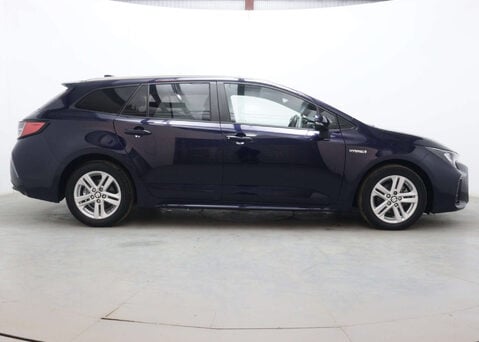 Suzuki Swace 1.8 Swace SZ-T HEV CVT 5dr 12