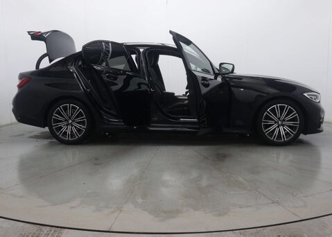 BMW 3 Series 2.0 320I M Sport Auto 4dr 68