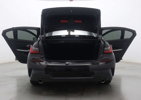 BMW 3 Series 2.0 320I M Sport Auto 4dr 66