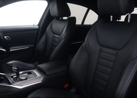 BMW 3 Series 2.0 320I M Sport Auto 4dr 55