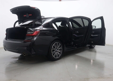 BMW 3 Series 2.0 320I M Sport Auto 4dr 67