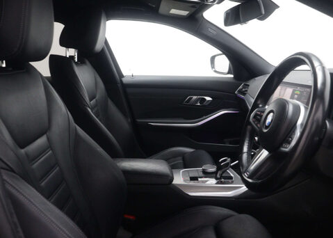BMW 3 Series 2.0 320I M Sport Auto 4dr 50