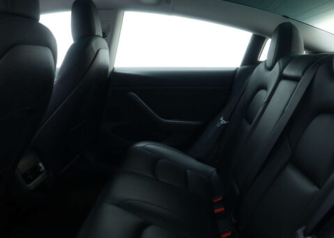 Tesla Model 3 Model 3 Standard Range + 4dr 43