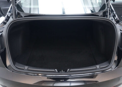 Tesla Model 3 Model 3 Standard Range + 4dr 45