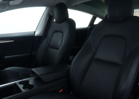 Tesla Model 3 Model 3 Standard Range + 4dr 40