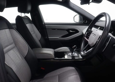 Land Rover Range Rover Evoque 1.5 Range Rover Evoque R-Dynamic HSE P300e Auto 4WD 5dr 49