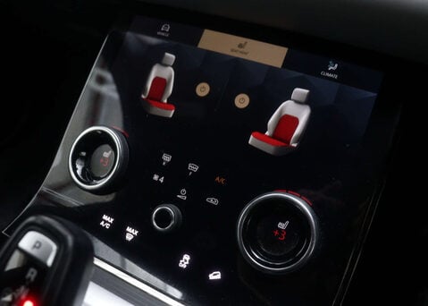 Land Rover Range Rover Evoque 1.5 Range Rover Evoque R-Dynamic HSE P300e Auto 4WD 5dr 34