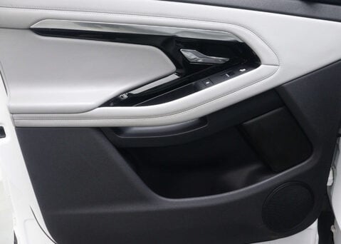 Land Rover Range Rover Evoque 1.5 Range Rover Evoque R-Dynamic HSE P300e Auto 4WD 5dr 55