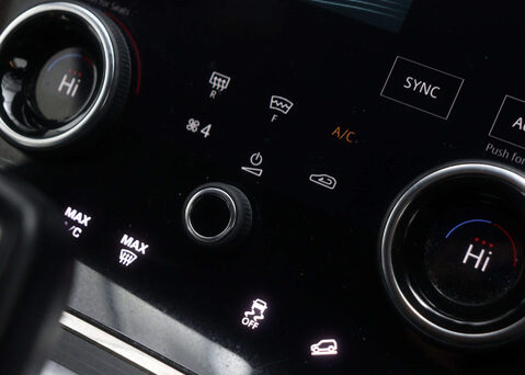 Land Rover Range Rover Evoque 1.5 Range Rover Evoque R-Dynamic HSE P300e Auto 4WD 5dr 36