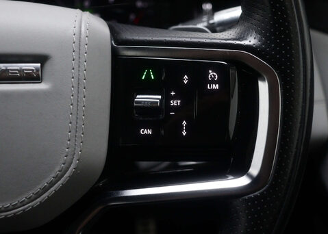 Land Rover Range Rover Evoque 1.5 Range Rover Evoque R-Dynamic HSE P300e Auto 4WD 5dr 39