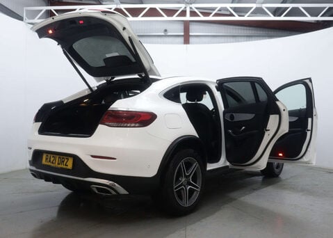 Mercedes-Benz GLC 2.0 GLC 300 AMG Line 4Matic Auto 4WD 5dr 61
