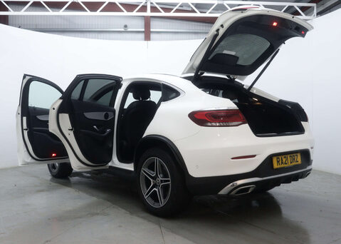 Mercedes-Benz GLC 2.0 GLC 300 AMG Line 4Matic Auto 4WD 5dr 59