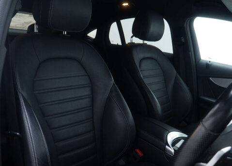 Mercedes-Benz GLC 2.0 GLC 300 AMG Line 4Matic Auto 4WD 5dr 45