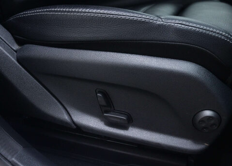 Mercedes-Benz GLC 2.0 GLC 300 AMG Line 4Matic Auto 4WD 5dr 42