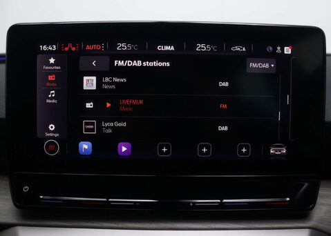 SEAT Leon 1.4 Leon Xcellence Luxury PHEV Semi-Auto 5dr 23