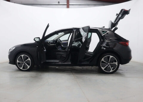 SEAT Leon 1.4 Leon Xcellence Luxury PHEV Semi-Auto 5dr 61