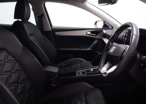 SEAT Leon 1.4 Leon Xcellence Luxury PHEV Semi-Auto 5dr 47