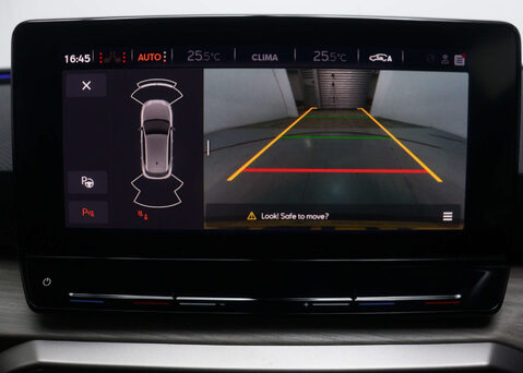 SEAT Leon 1.4 Leon Xcellence Luxury PHEV Semi-Auto 5dr 34