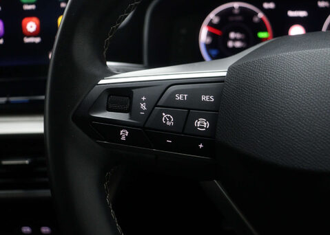 SEAT Leon 1.4 Leon Xcellence Luxury PHEV Semi-Auto 5dr 38