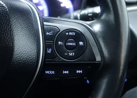 Toyota Corolla 1.8 Corolla Icon HEV CVT 5dr 35