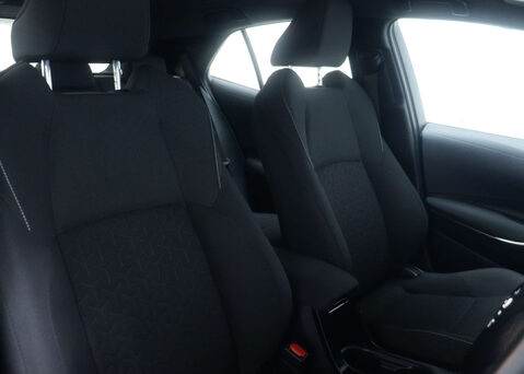 Toyota Corolla 1.8 Corolla Icon HEV CVT 5dr 42