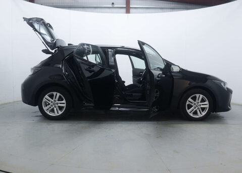 Toyota Corolla 1.8 Corolla Icon HEV CVT 5dr 58