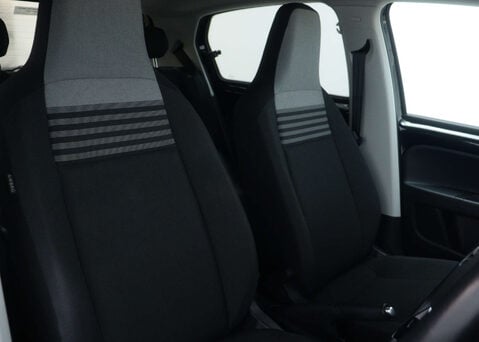 Volkswagen Up e-up! 5dr 38