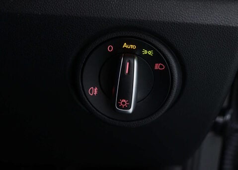 Volkswagen Up e-up! 5dr 34