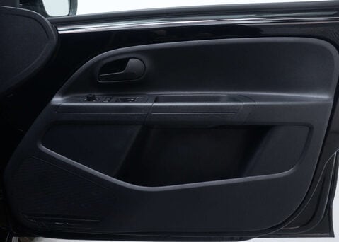 Volkswagen Up e-up! 5dr 39