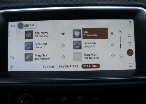 Land Rover Range Rover Evoque 1.5 Range Rover Evoque S P300e Auto 4WD 5dr 18