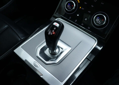 Land Rover Range Rover Evoque 1.5 Range Rover Evoque S P300e Auto 4WD 5dr 29