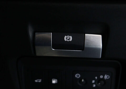 Land Rover Range Rover Evoque 1.5 Range Rover Evoque S P300e Auto 4WD 5dr 35