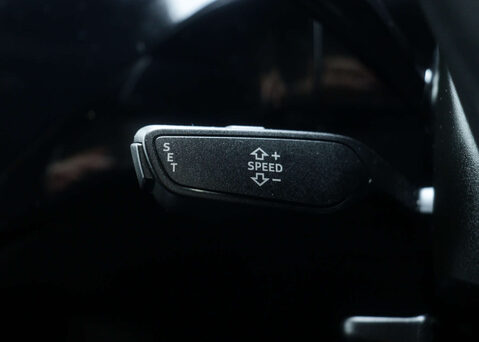 Audi E-Tron e-tron Black Edition 55 Quattro 4WD 5dr 43