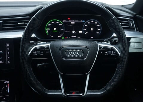 Audi E-Tron e-tron Black Edition 55 Quattro 4WD 5dr 19