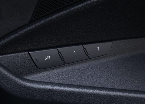 Audi E-Tron e-tron Black Edition 55 Quattro 4WD 5dr 45