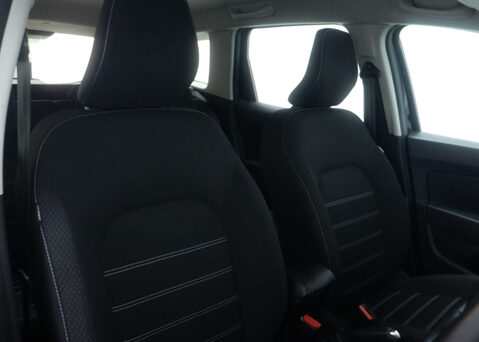 Dacia Duster 1.3 Duster Comfort TCe 4x2 Auto 5dr 39