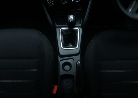 Dacia Duster 1.3 Duster Comfort TCe 4x2 Auto 5dr 19