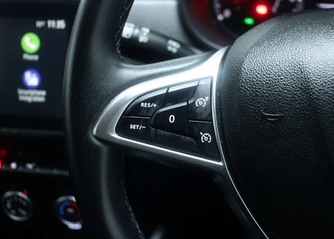 Dacia Duster 1.3 Duster Comfort TCe 4x2 Auto 5dr 31