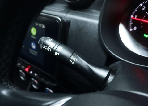 Dacia Duster 1.3 Duster Comfort TCe 4x2 Auto 5dr 33