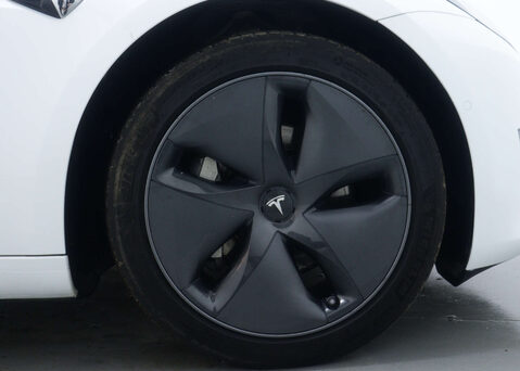 Tesla Model 3 Model 3 Long Range AWD 4WD 4dr 15