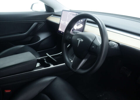 Tesla Model 3 Model 3 Long Range AWD 4WD 4dr 36